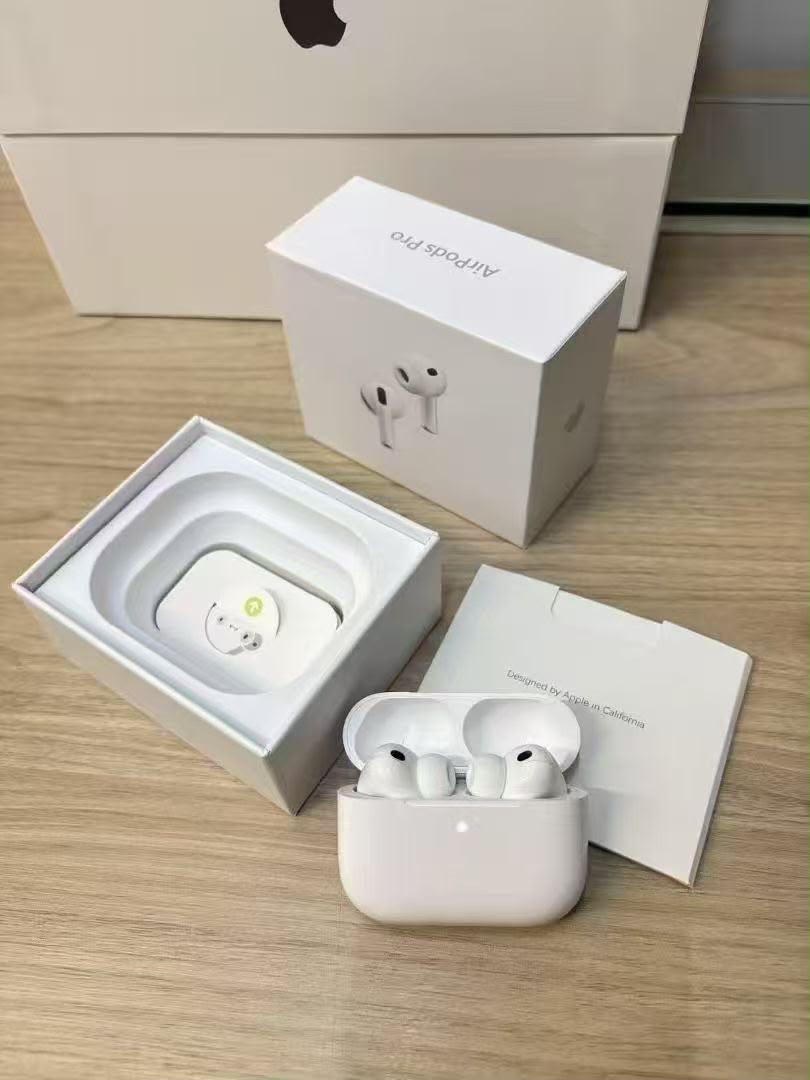 Apple AirPods Pro 3 — Premium Sound, Absolute Freedom