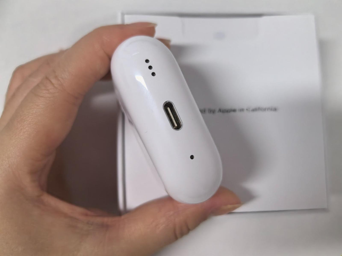Apple AirPods Pro 3 — Premium Sound, Absolute Freedom