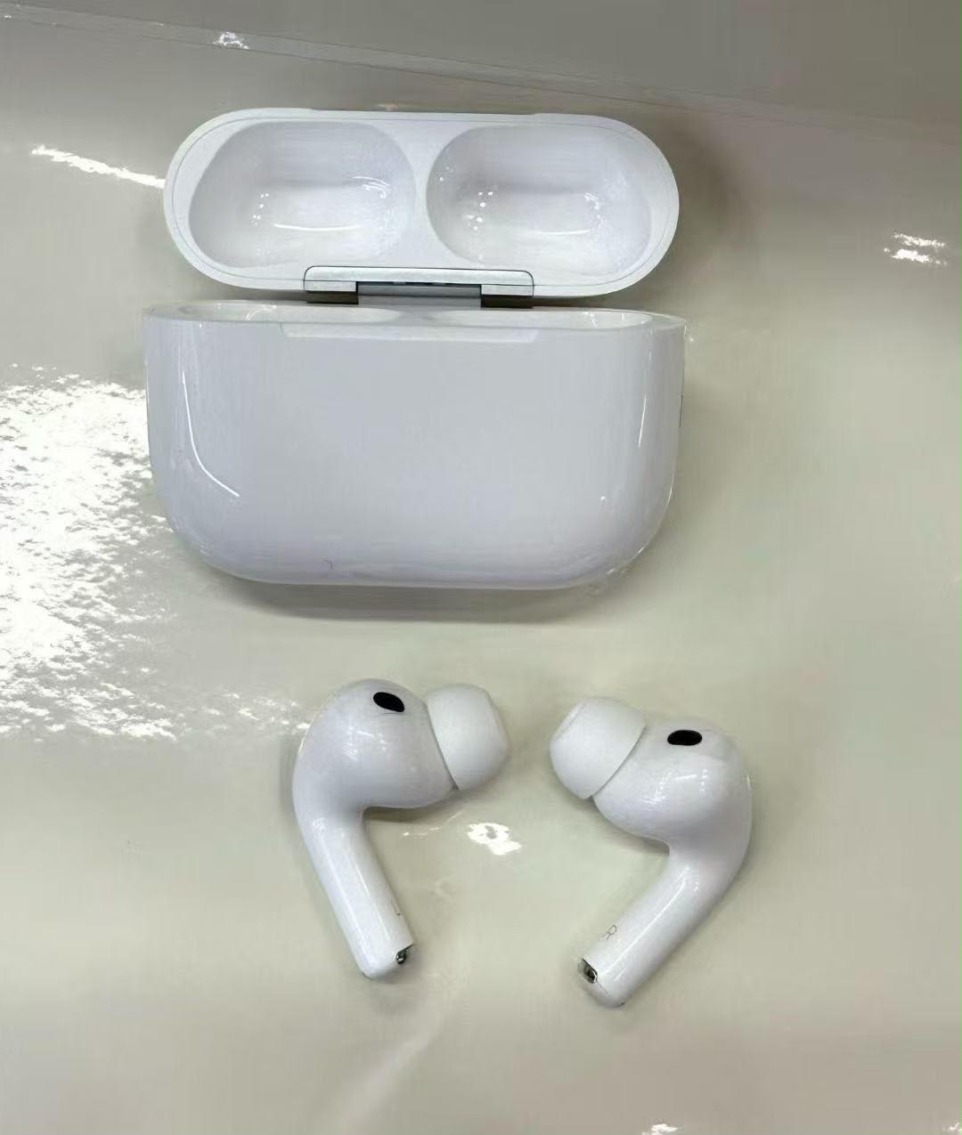 Apple AirPods Pro 3 — Premium Sound, Absolute Freedom